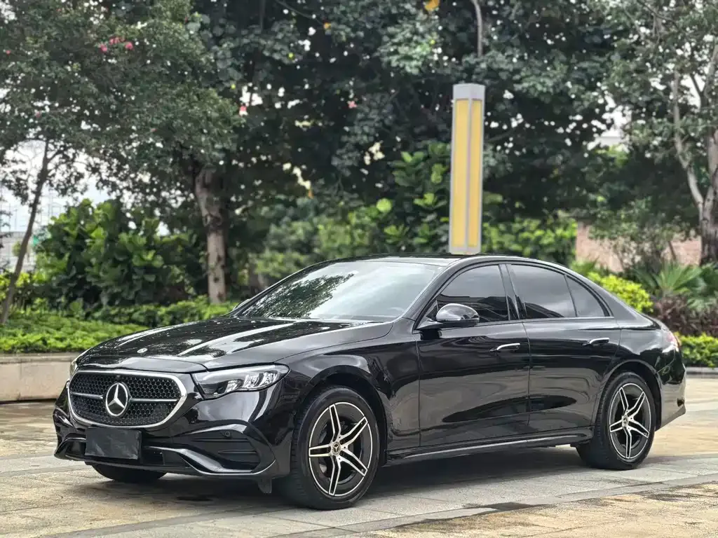 Mercedes-Benz E-Class (Import) — фото 1