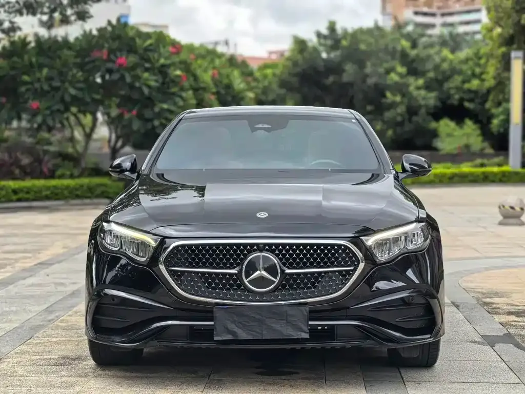 Mercedes-Benz E-Class (Import) — фото 9