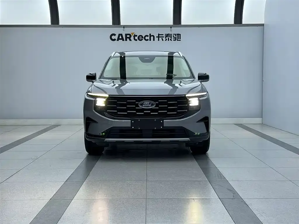 Ford Edge — фото 5