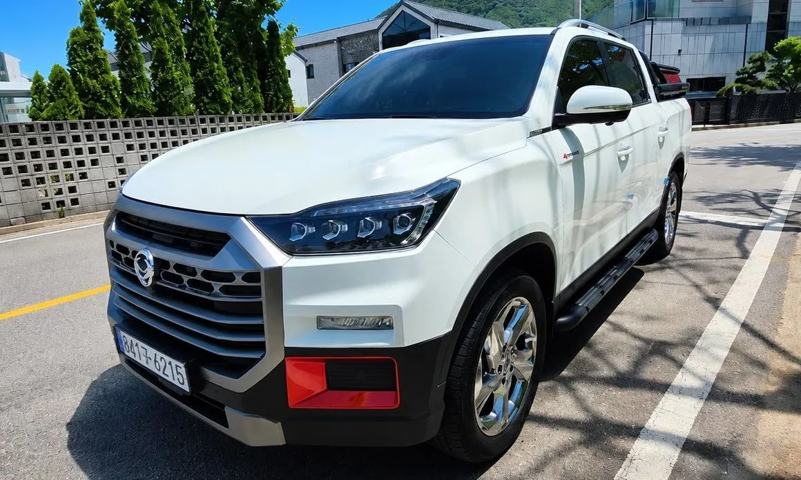 KG Mobility (Ssangyong) Rexton — фото 1