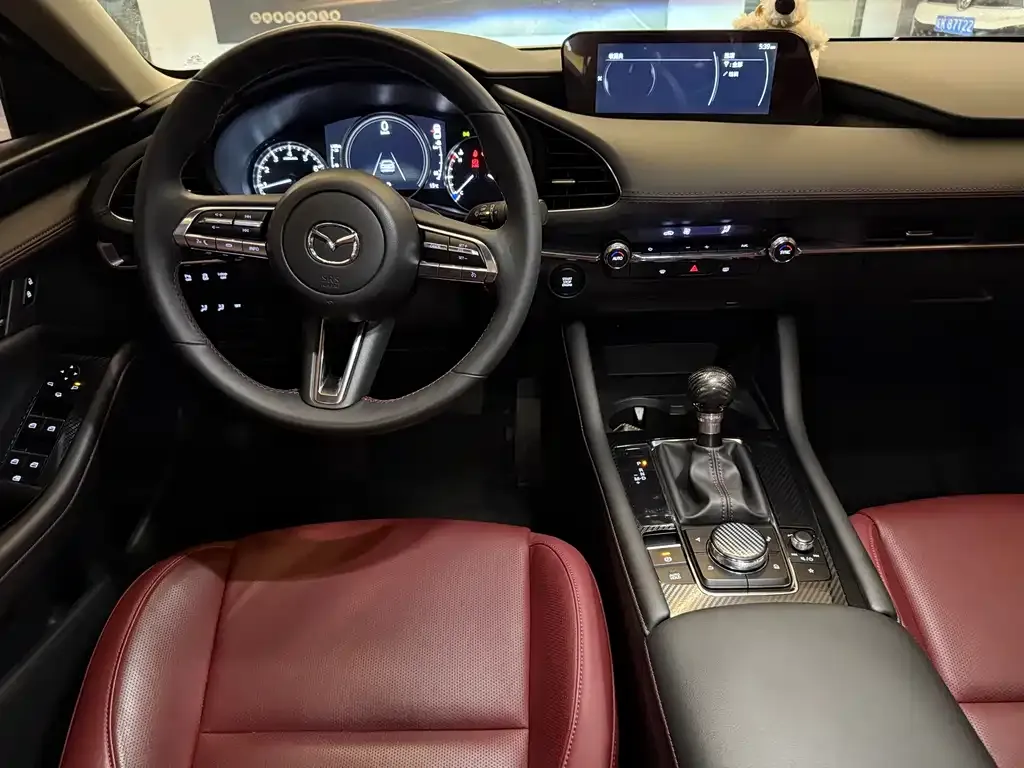 Mazda 3 Axela 2024 из CN, фото 8