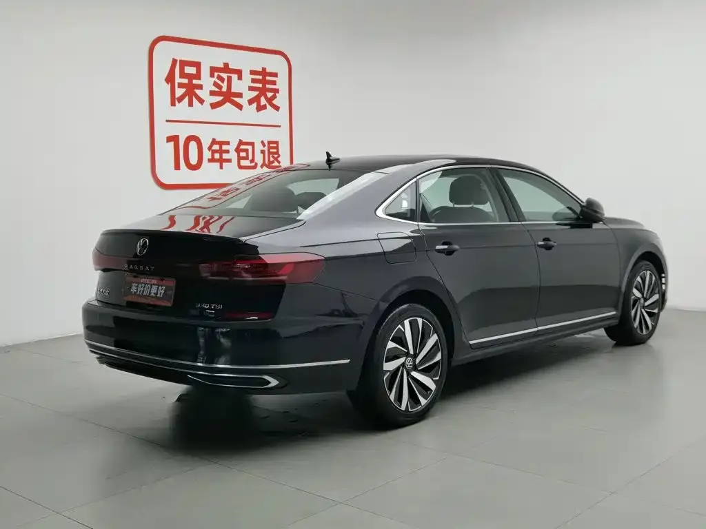 Volkswagen Passat — фото 4