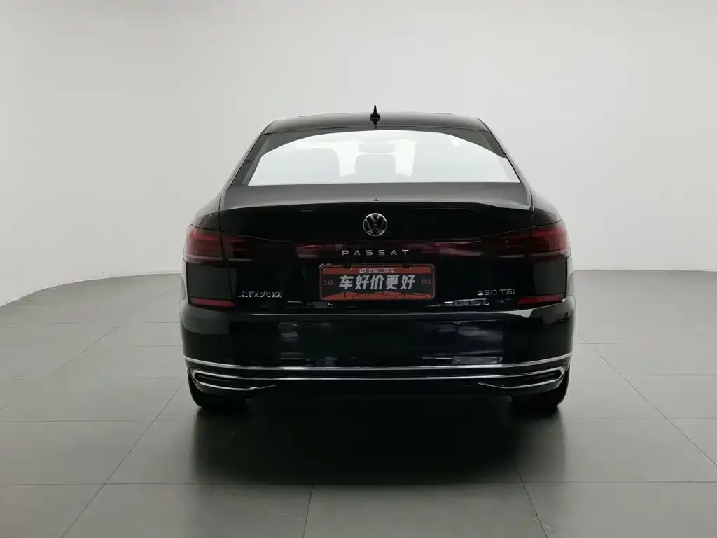 Volkswagen Passat — фото 8