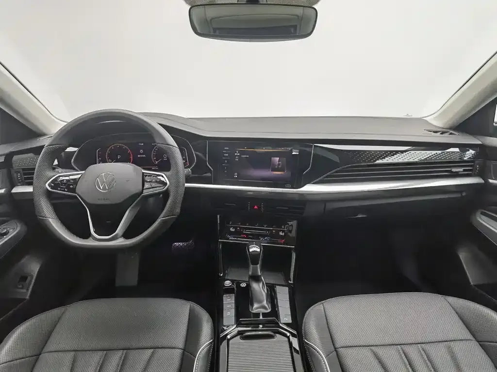 Volkswagen Passat — фото 9
