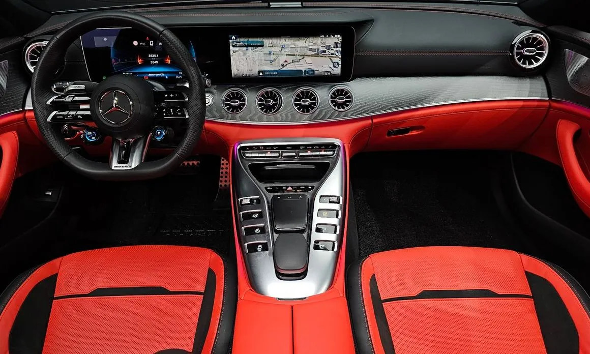 Mercedes-Benz AMG GT — фото 8