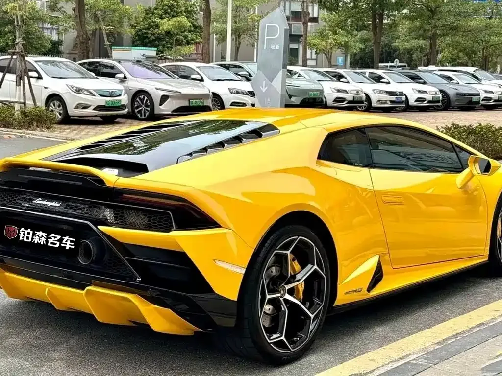 Lamborghini Huracan — фото 4