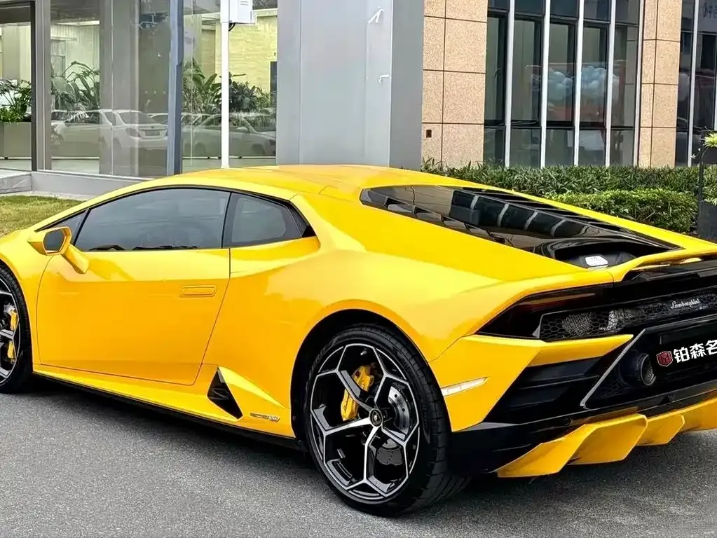 Lamborghini Huracan — фото 8