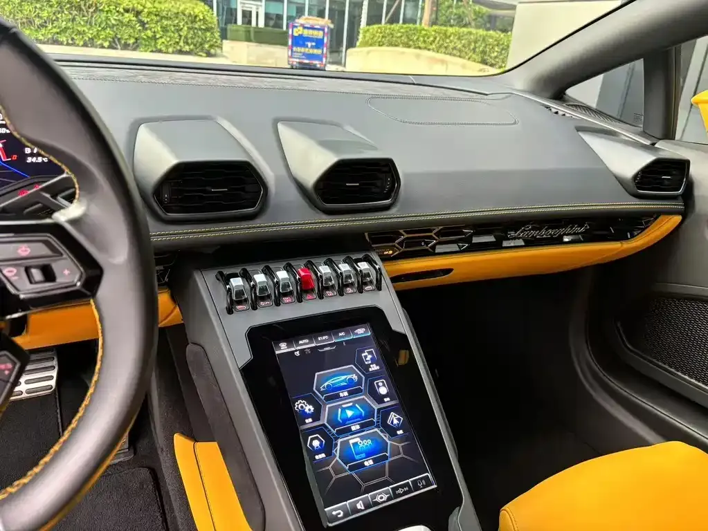 Lamborghini Huracan — фото 3