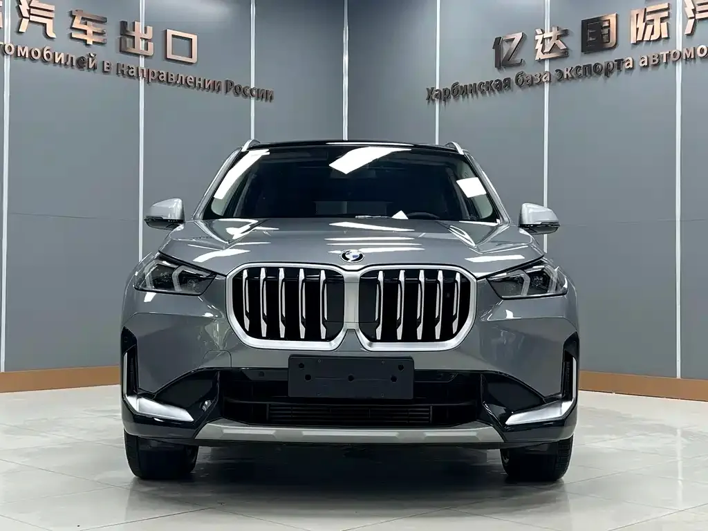 BMW X1 — фото 2