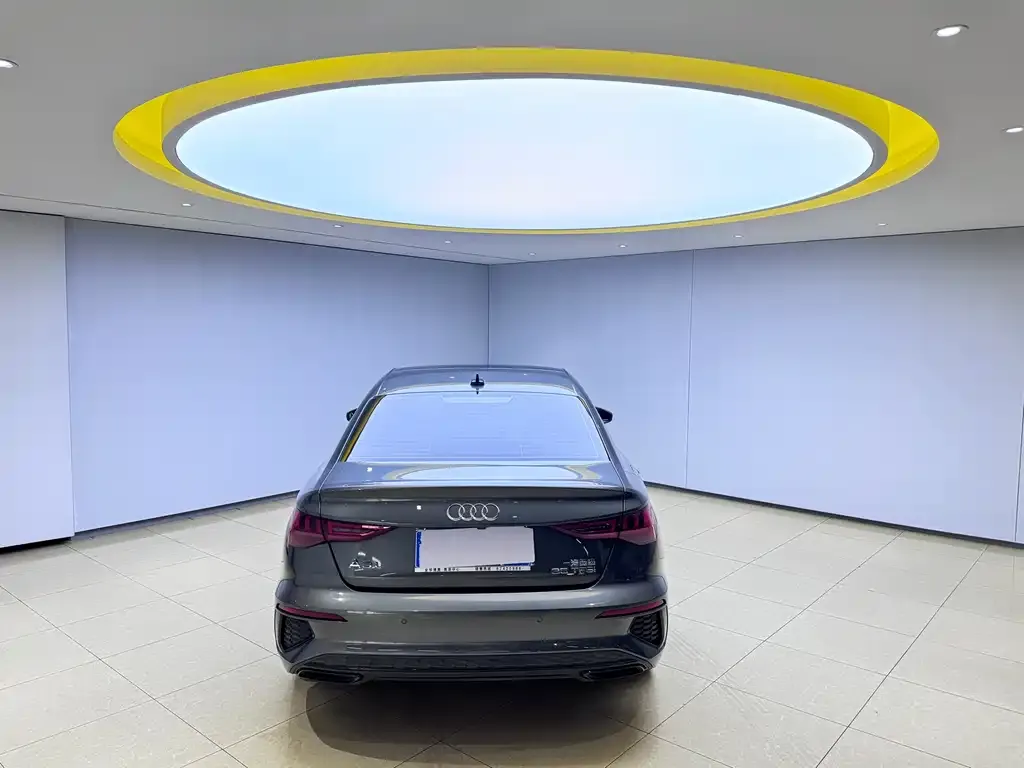 Audi A3 — фото 2