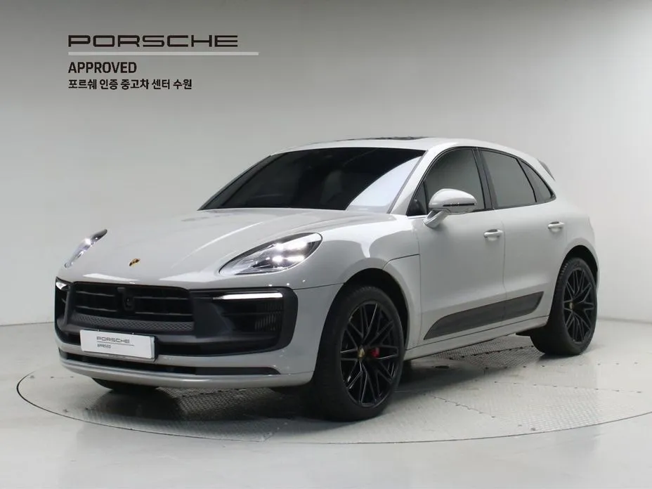 Porsche Macan — фото 1