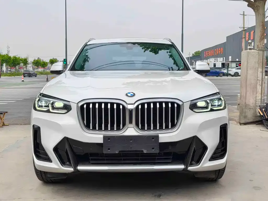 BMW X3 — фото 2