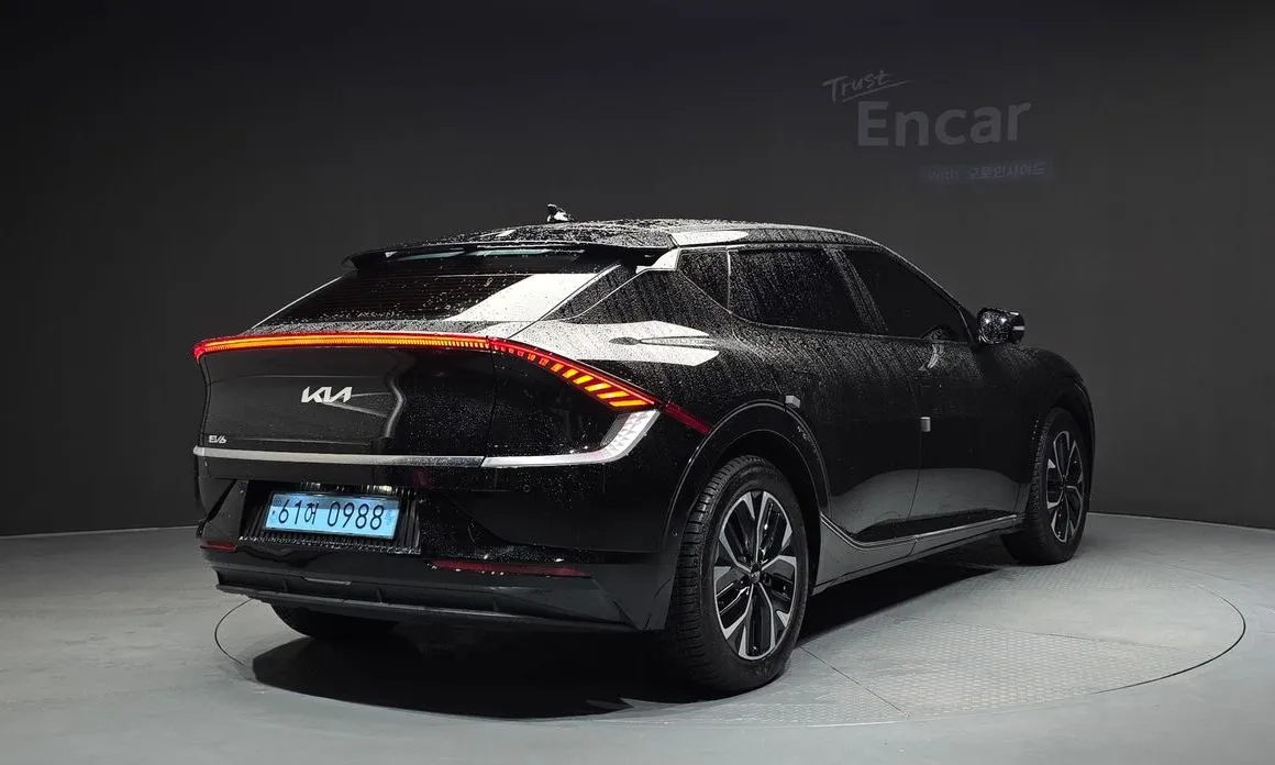 Kia EV6 — фото 6