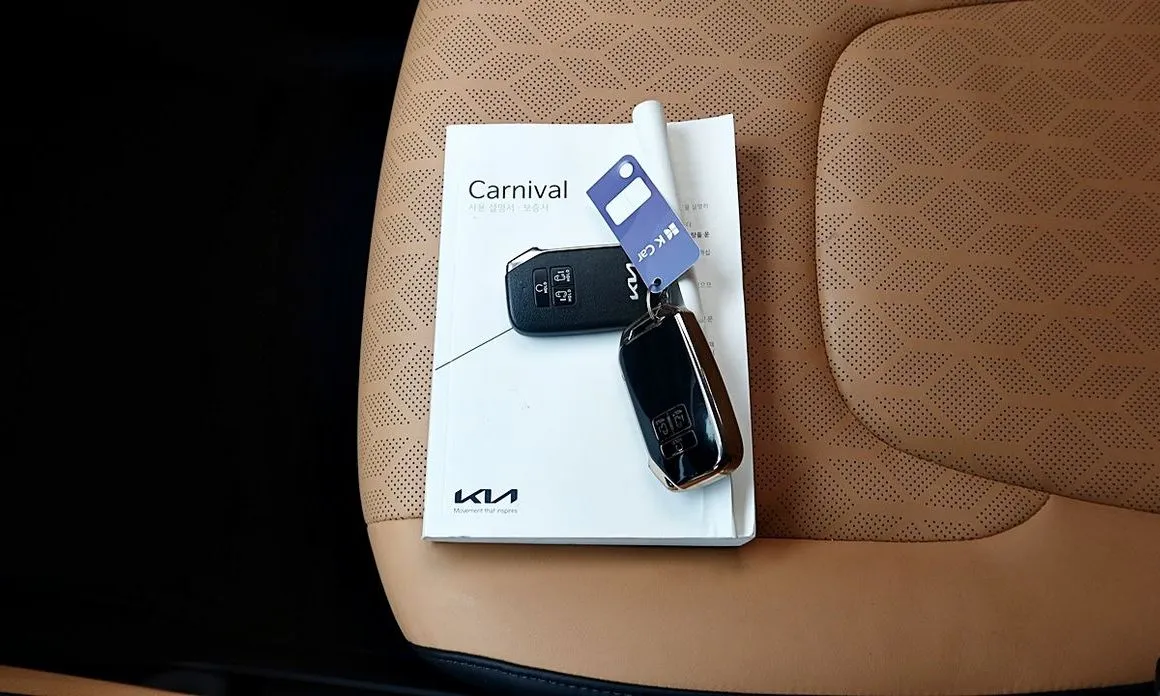 Kia Carnival — фото 4