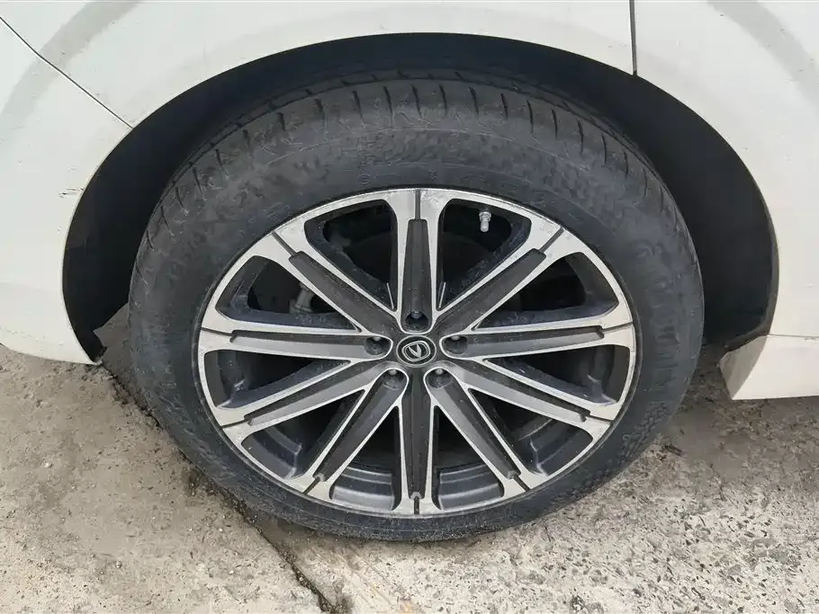 Changan UNI-K 2022 из CN, фото 5