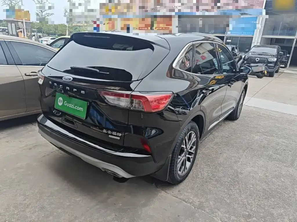 Ford Escape 2022 из CN, фото 2