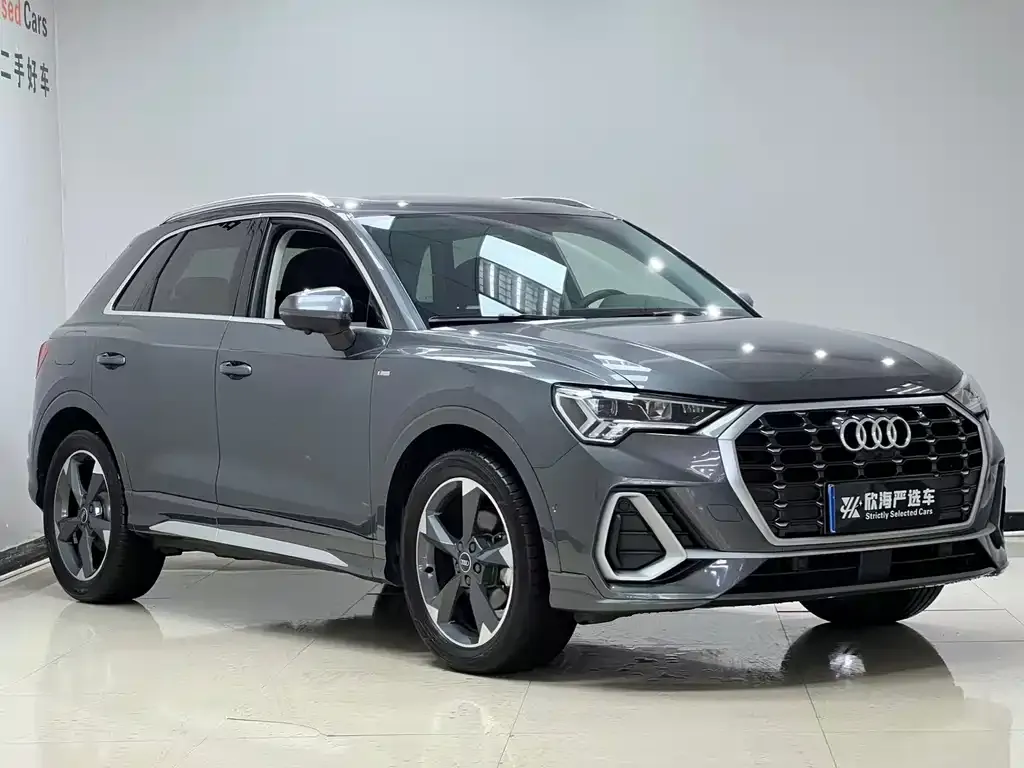 Audi Q3 — фото 7