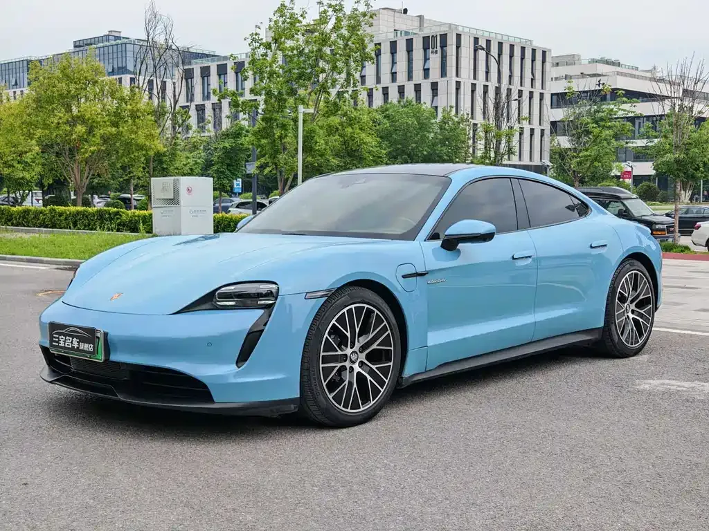 Porsche Taycan