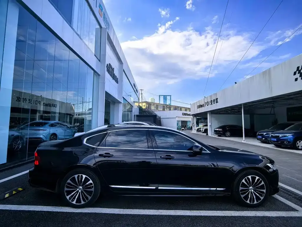 Volvo S90 — фото 4