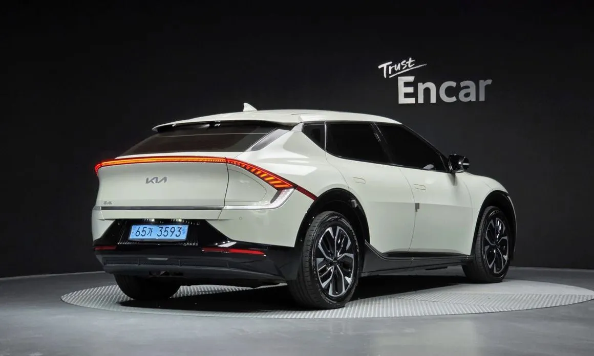 Kia EV6 — фото 2
