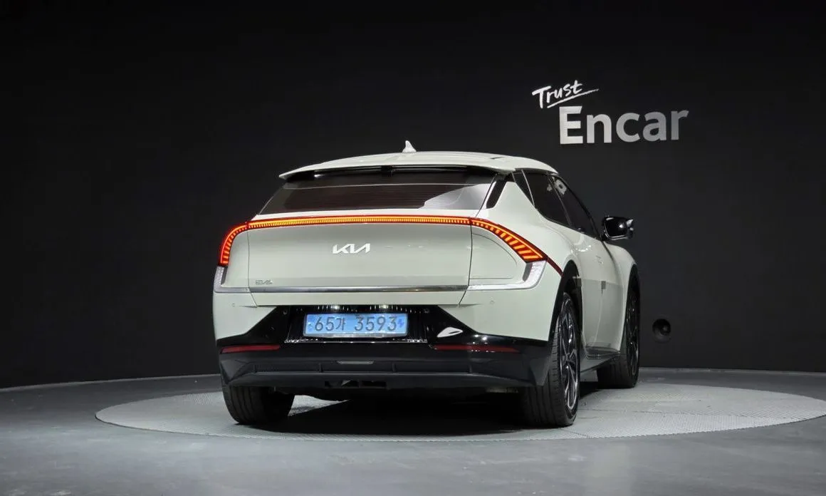 Kia EV6 — фото 3
