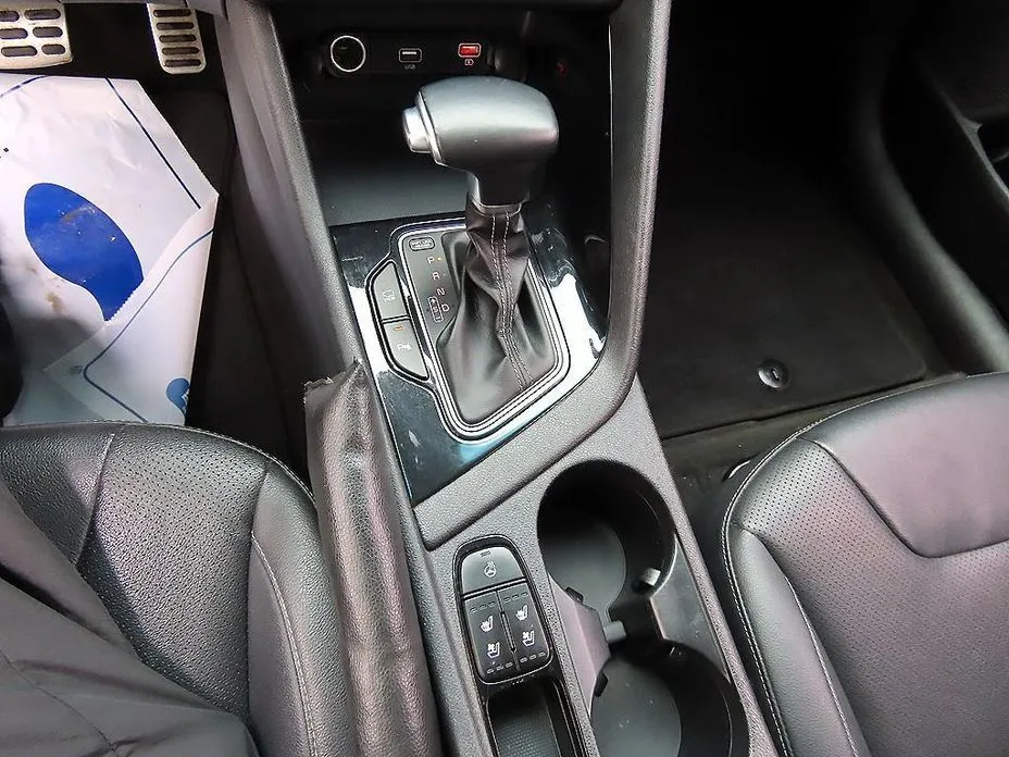 Kia Niro 2021 из KR, фото 8