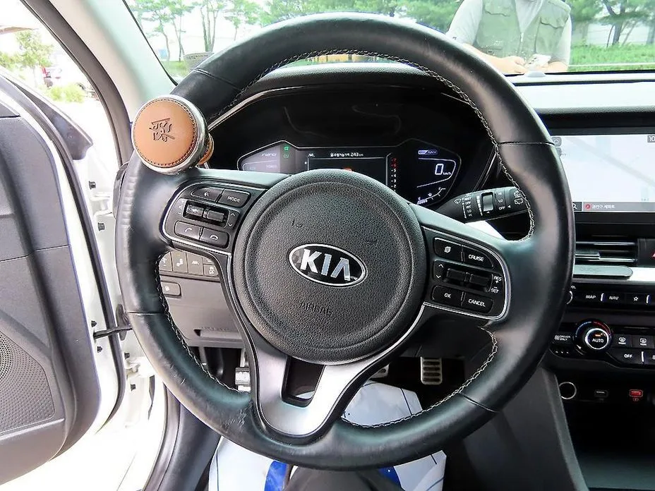 Kia Niro 2021 из KR, фото 9