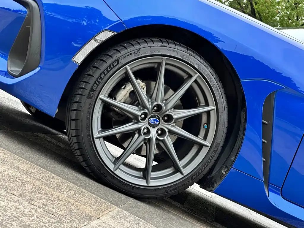 Subaru BRZ — фото 2