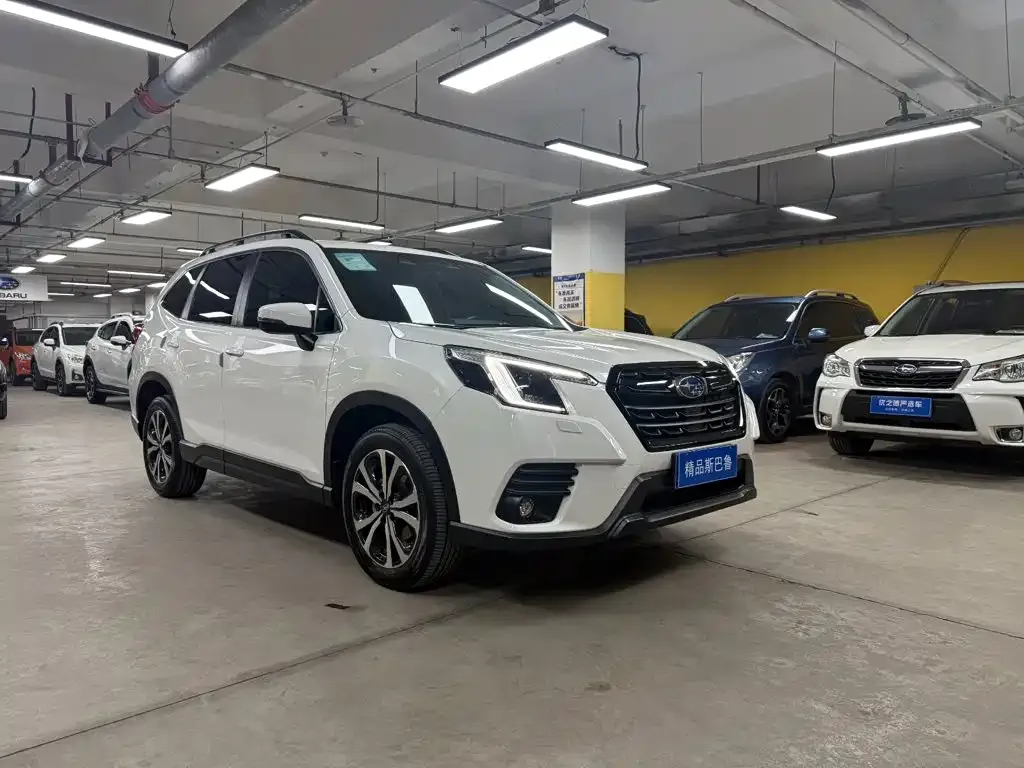 Subaru Forester — фото 7