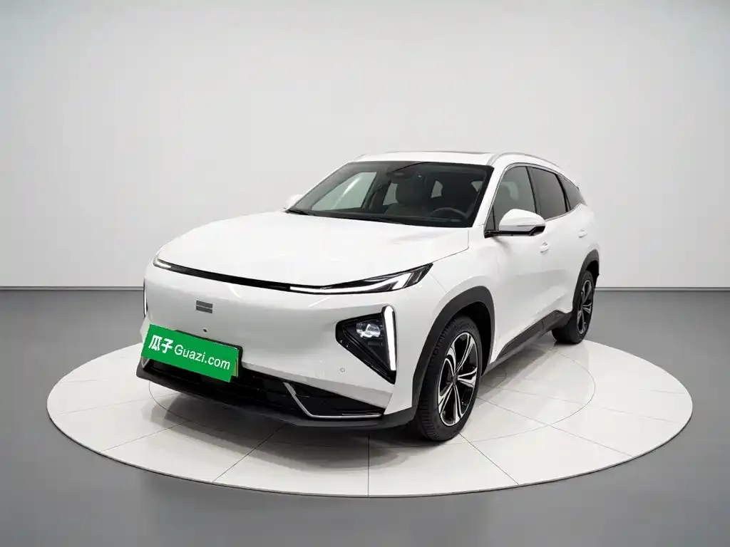 Geely Galaxy L7 — фото 1