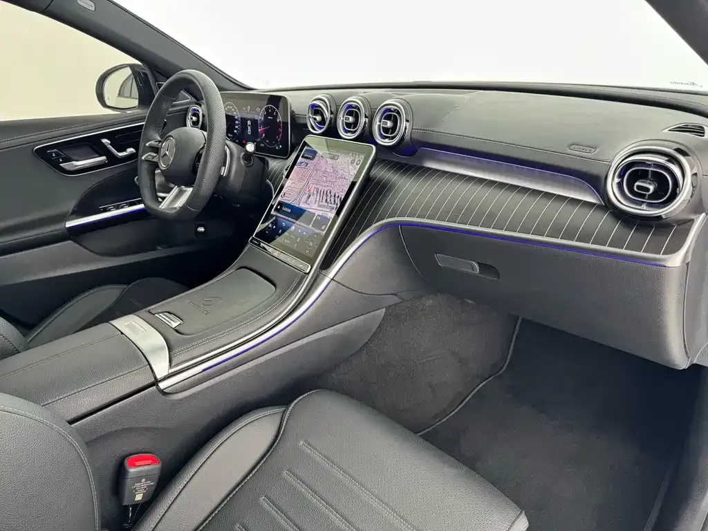 Mercedes-Benz C-Class — фото 10