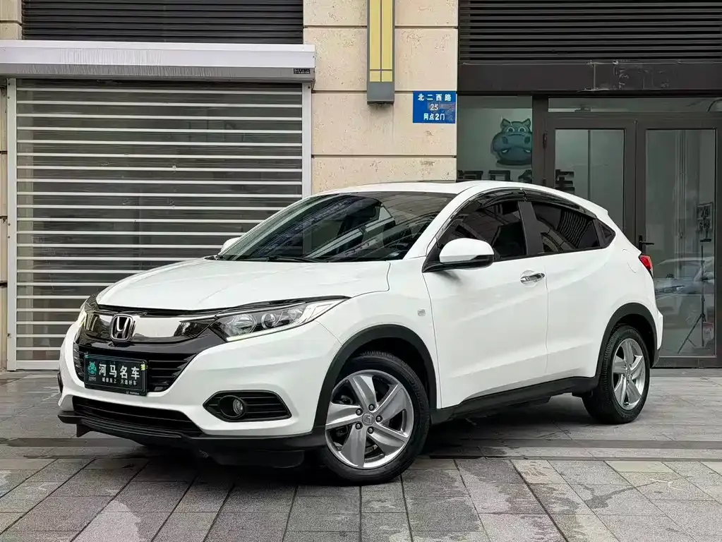 Honda Vezel — фото 1