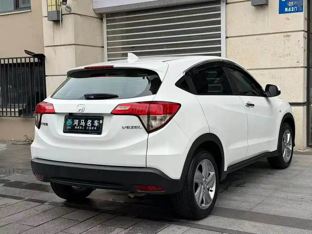 Honda Vezel — фото 7