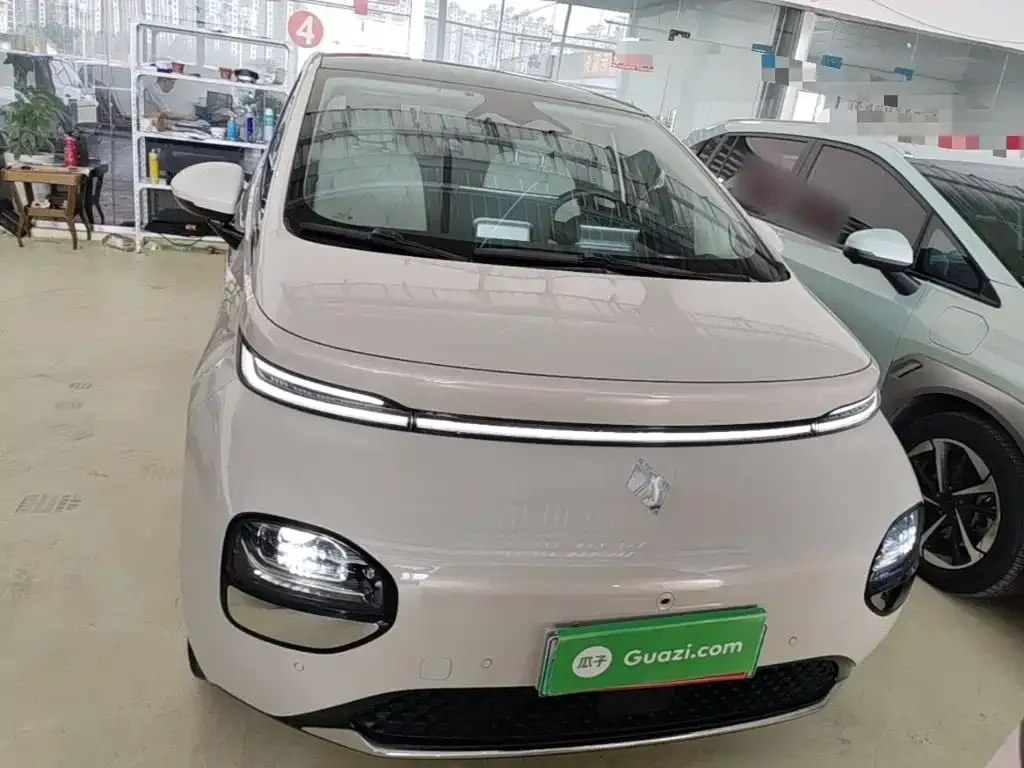 Baojun Yunduo — фото 4
