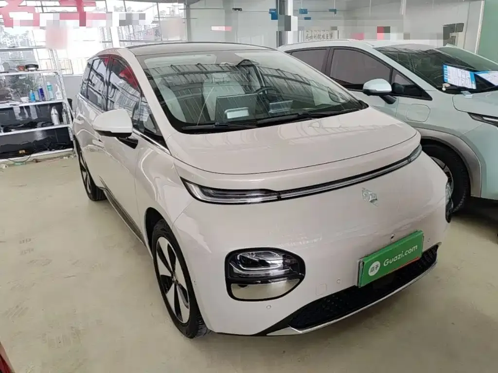 Baojun Yunduo — фото 6
