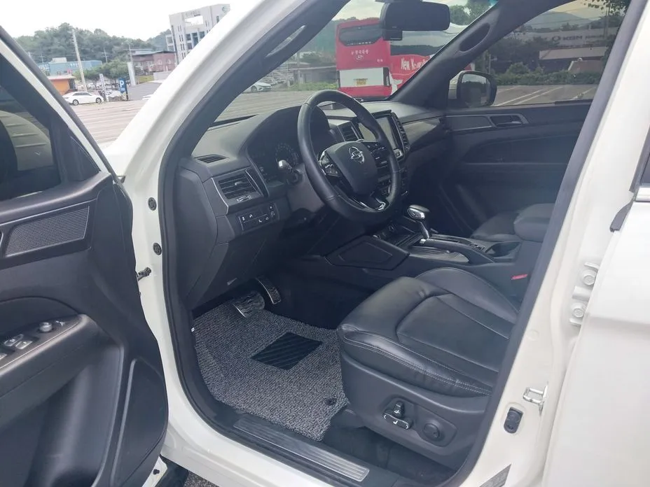 KG Mobility (Ssangyong) Rexton — фото 2