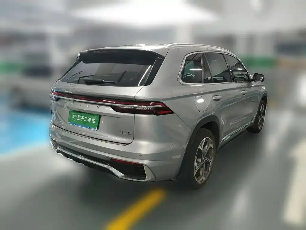 Geely Xingyue L — фото 7