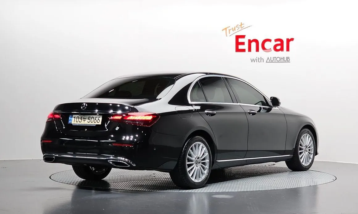 Mercedes-Benz E-Class 2021 из KR, фото 2