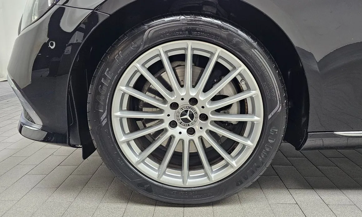 Mercedes-Benz E-Class 2021 из KR, фото 4