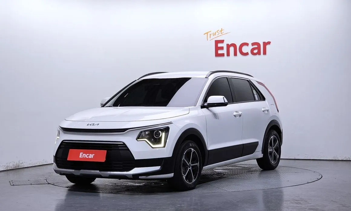 Kia Niro — фото 1