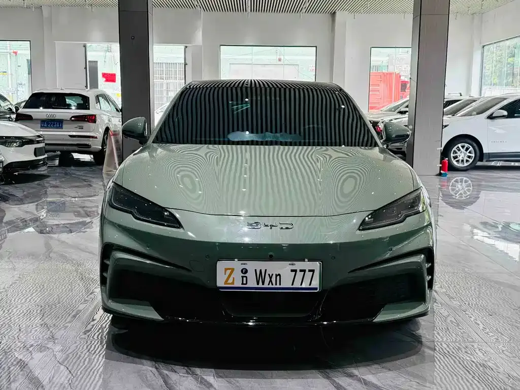 BYD Seal 06GT — фото 9