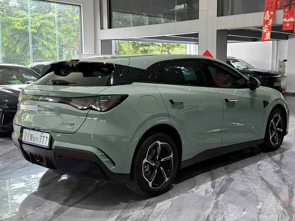 BYD Seal 06GT — фото 8
