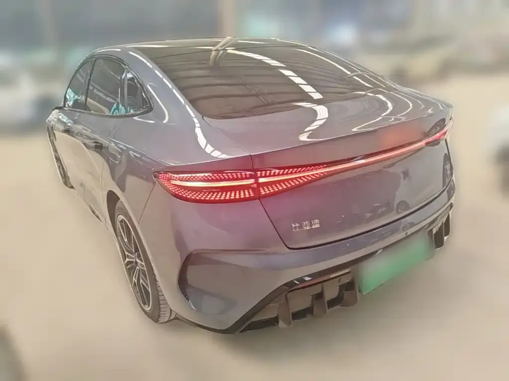 BYD Seal — фото 2