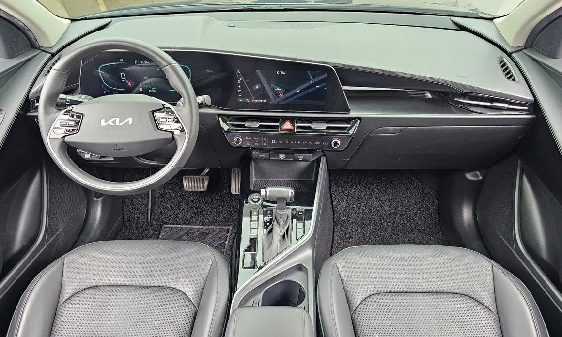 Kia Niro 2022 из KR, фото 2