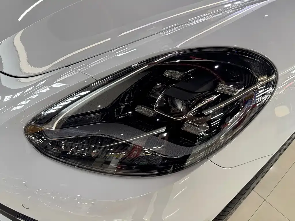 Porsche Panamera Hybrid — фото 9