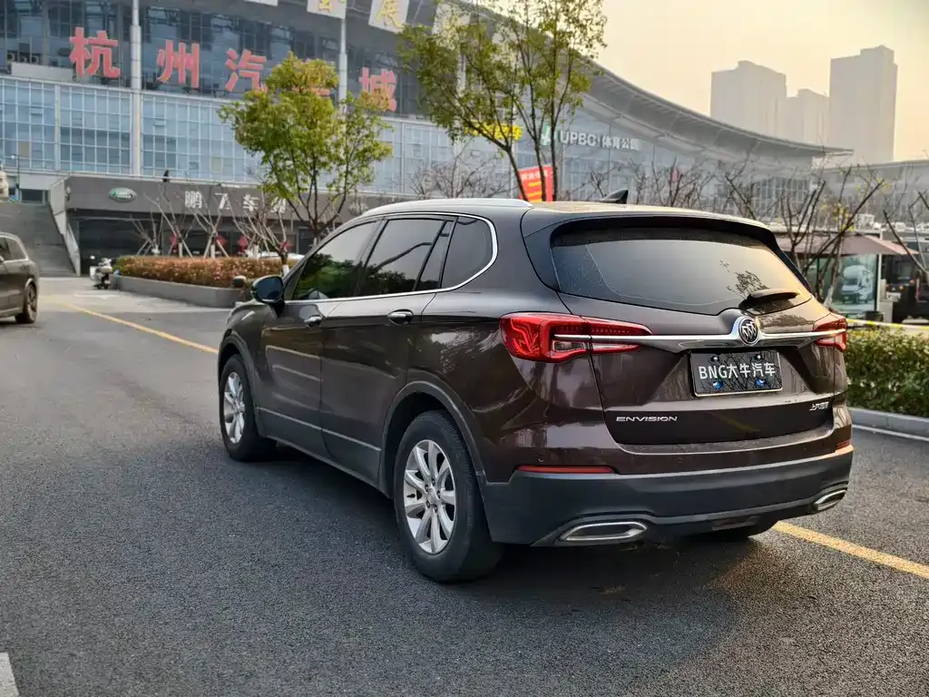 Buick Envision Plus — фото 3