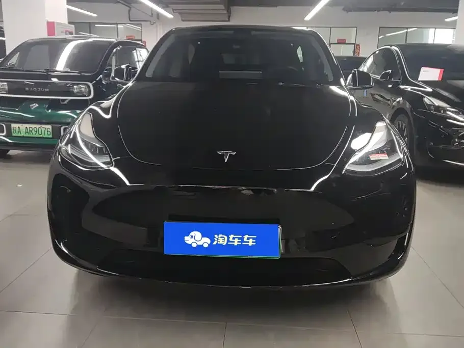 Tesla Model Y — фото 5
