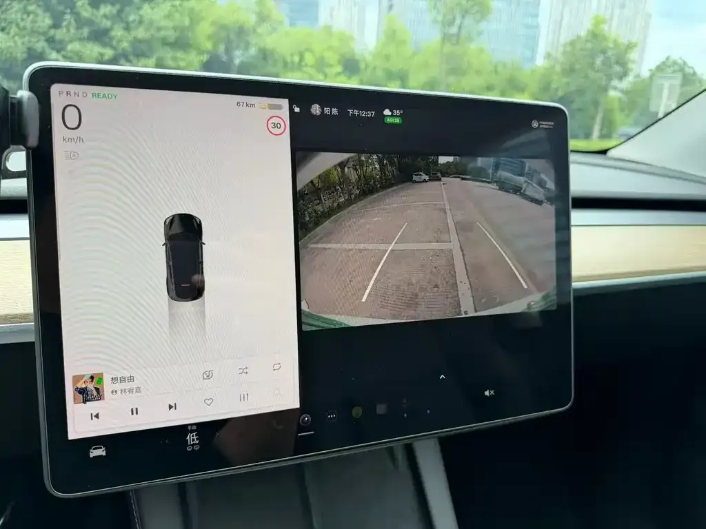 Tesla Model Y — фото 8