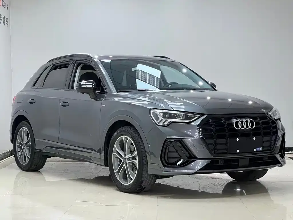 Audi Q3 — фото 7