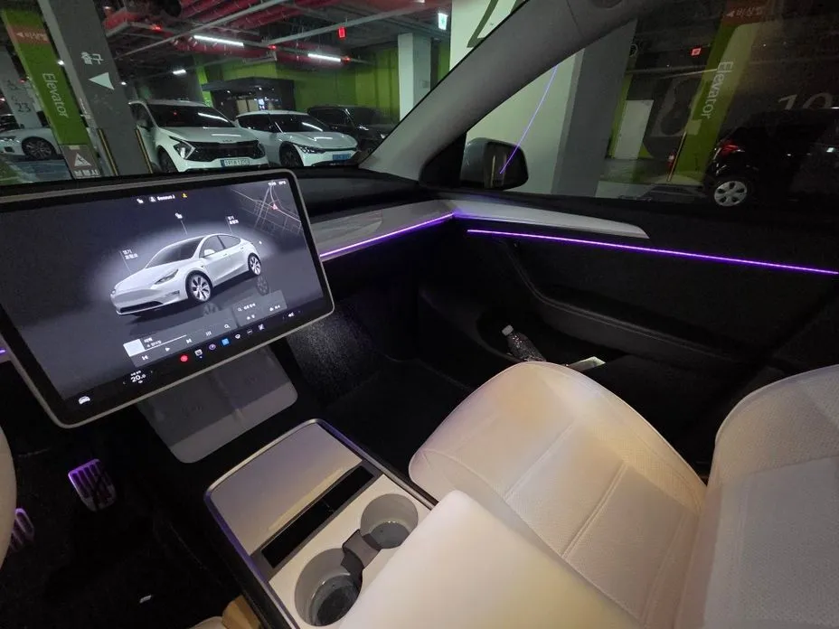 Tesla Model Y 2023 из KR, фото 9